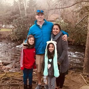 Meet your Posher, Kim